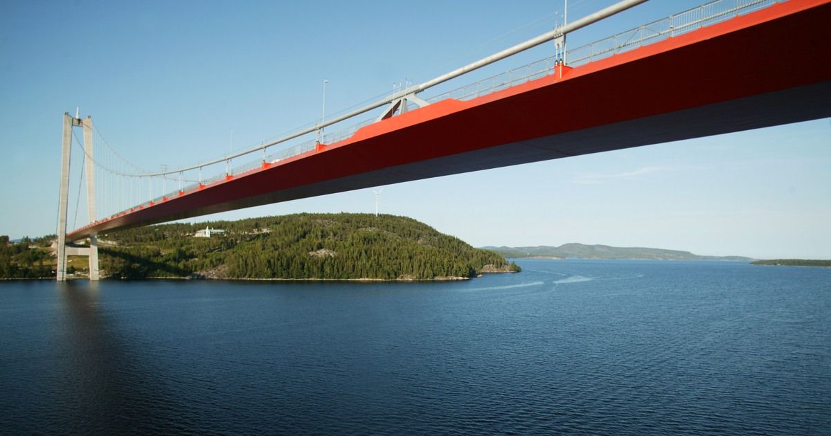 Högakustenbron, Hornöberget och Ångermanälven
